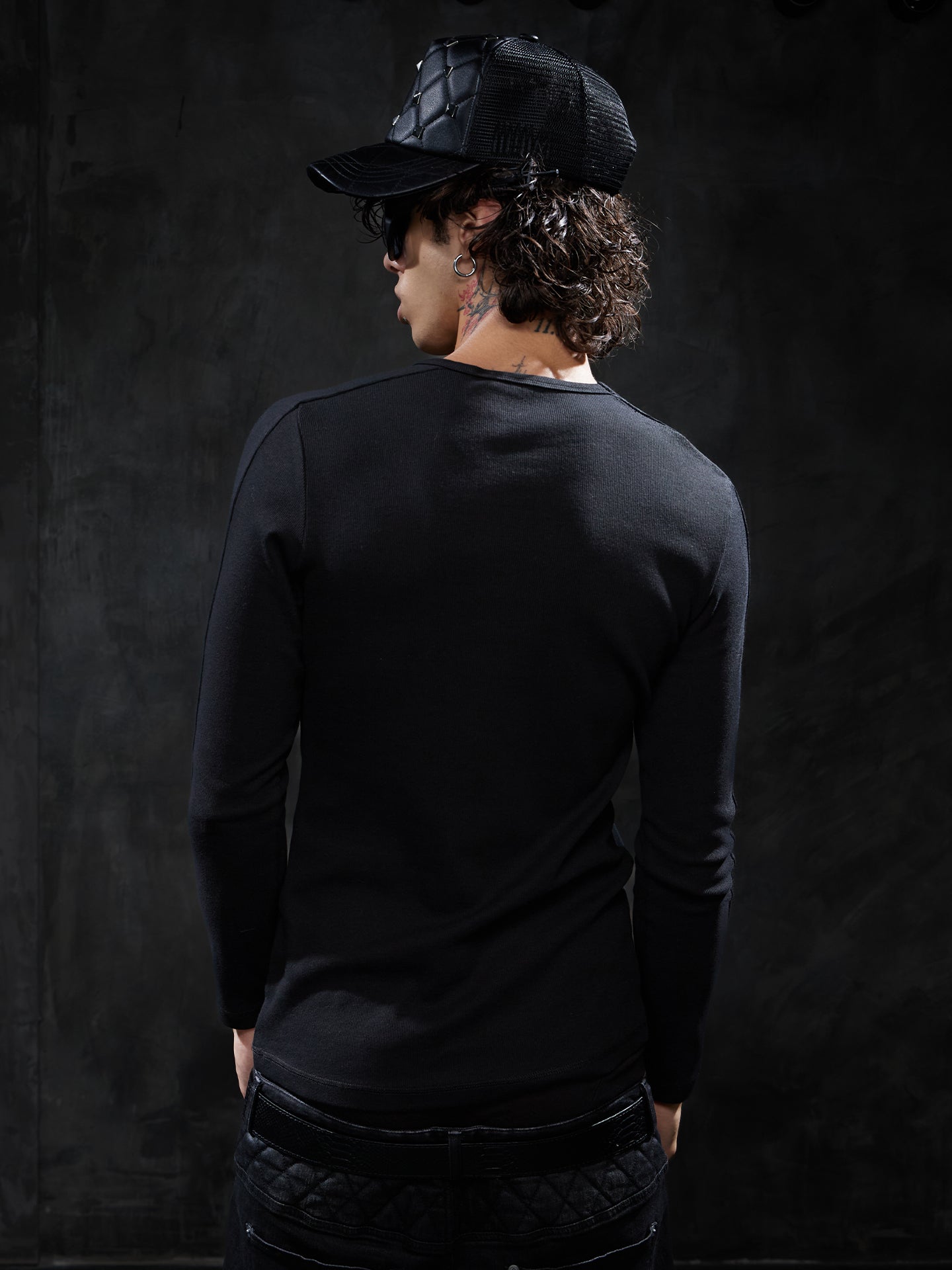 Essential Ribbed Slim-Fit Long-Sleeve Tee