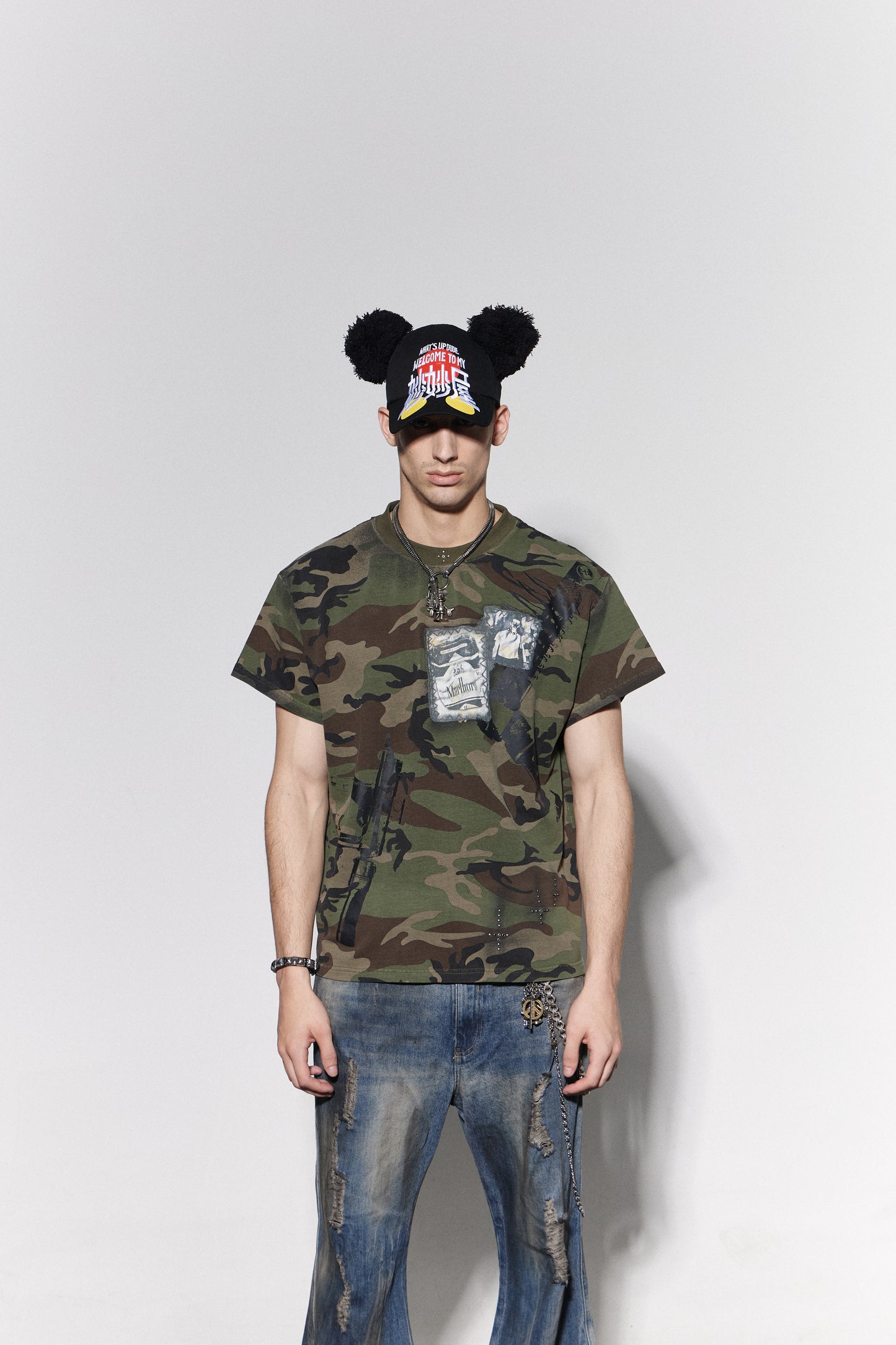 Graffiti Camo Rivet Cross T-Shirt
