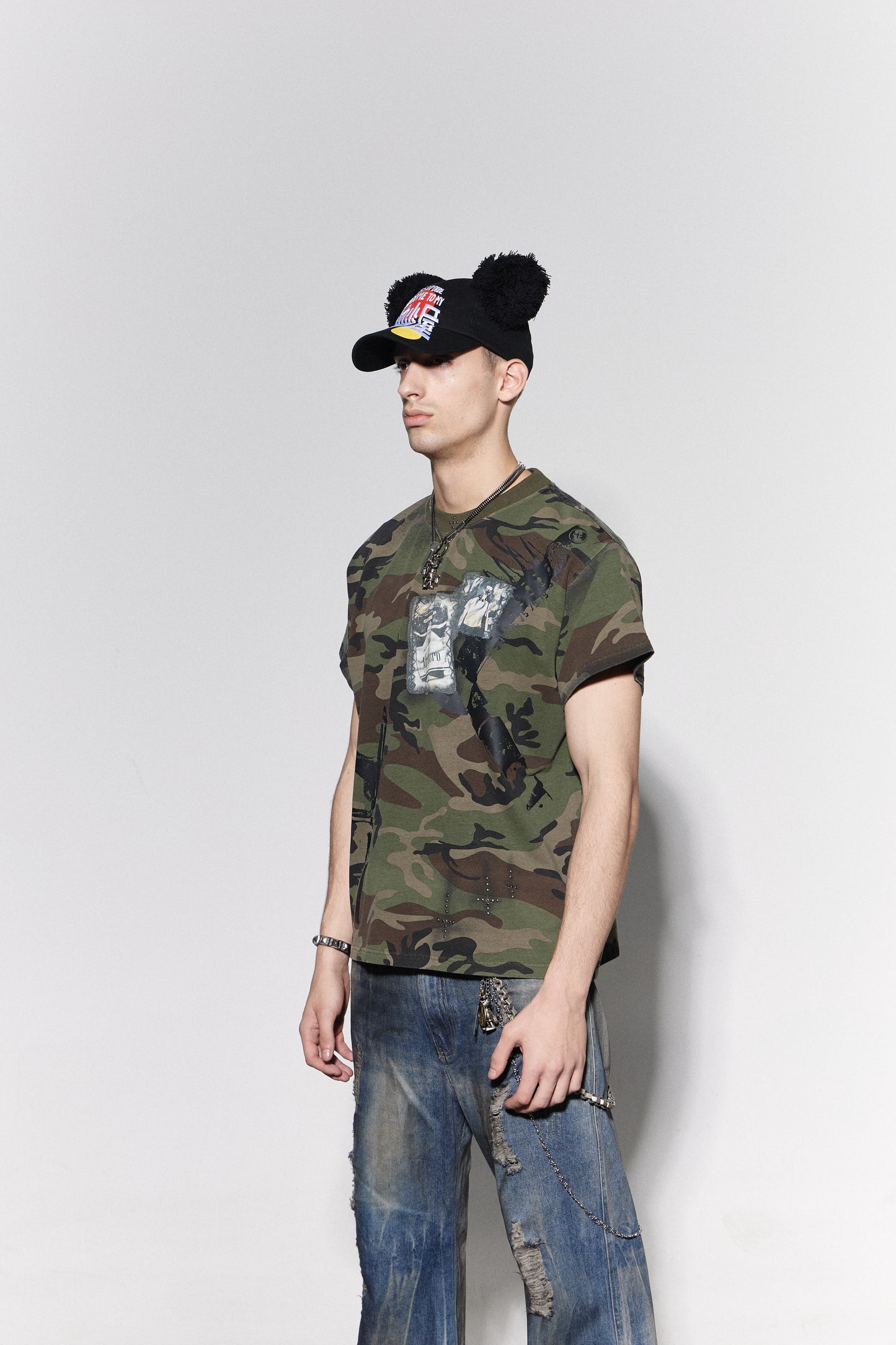 Graffiti Camo Rivet Cross T-Shirt