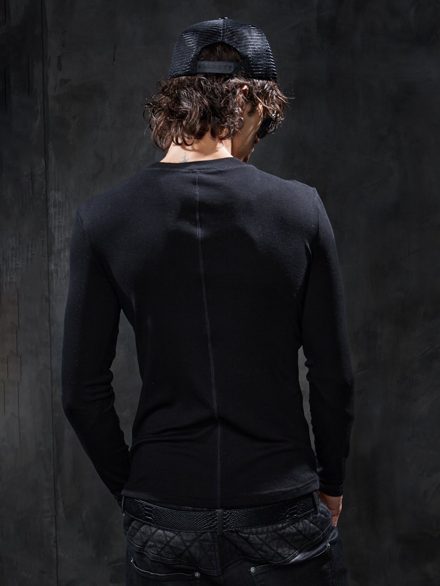Bullet Graphic Gothic Slim-Fit Long-Sleeve Tee