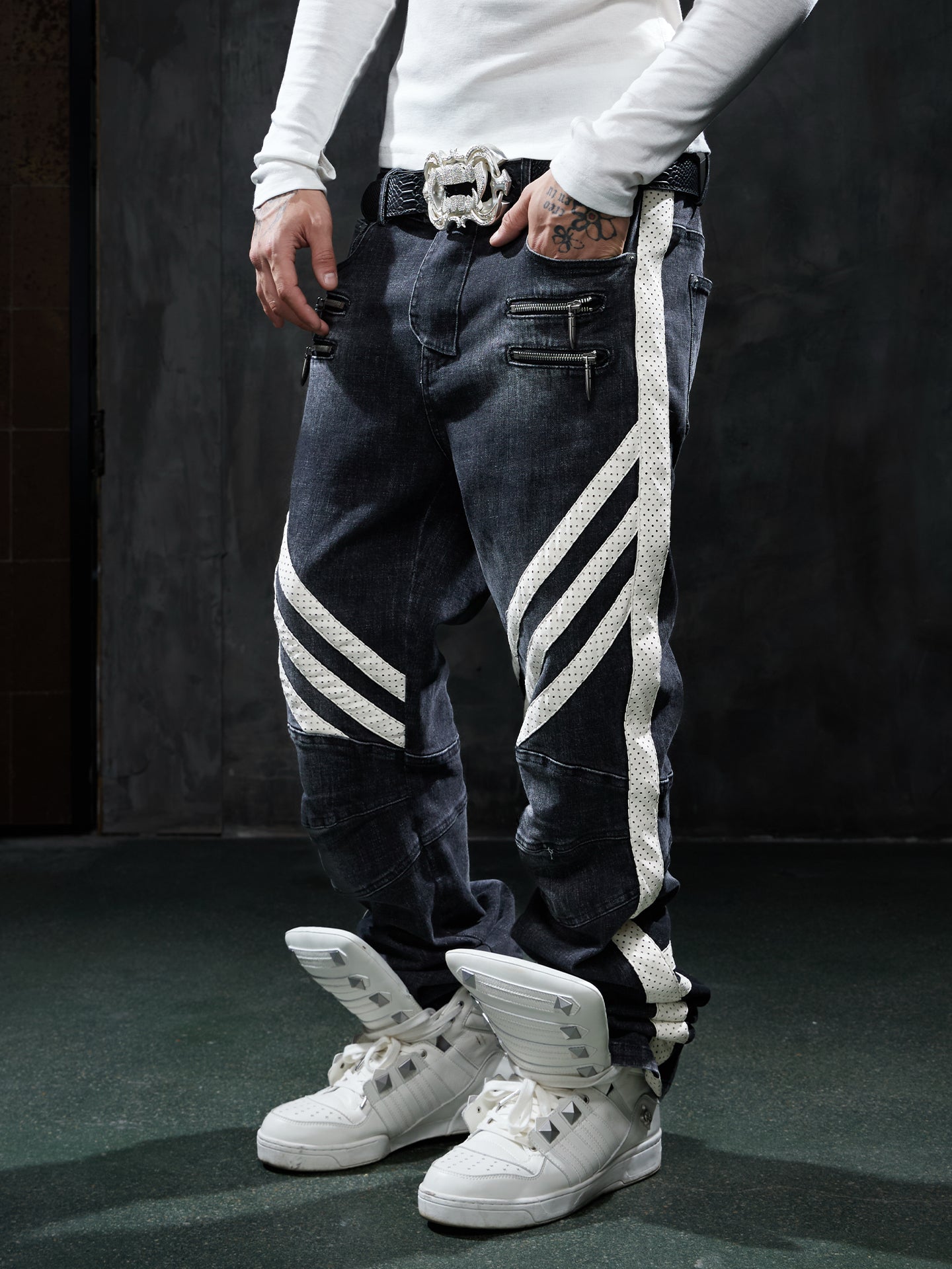 Vintage Washed Zip-Pocket Striped Biker Jeans