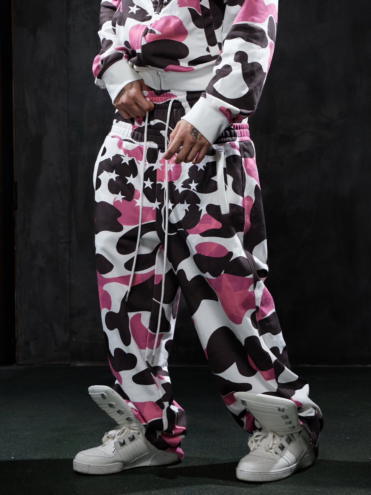 Star Camo Double-Waist Baggy Sweatpants