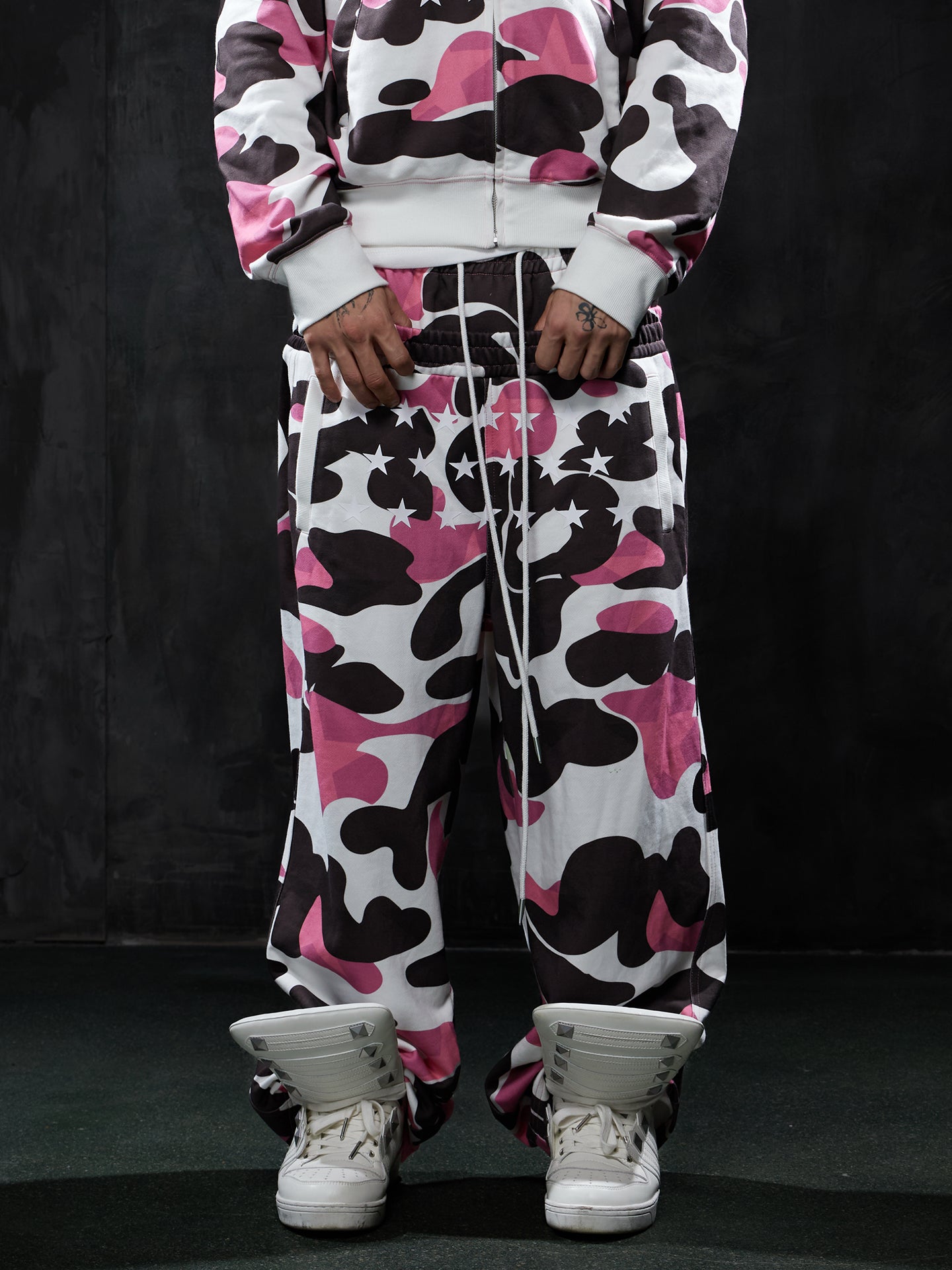 Star Camo Double-Waist Baggy Sweatpants