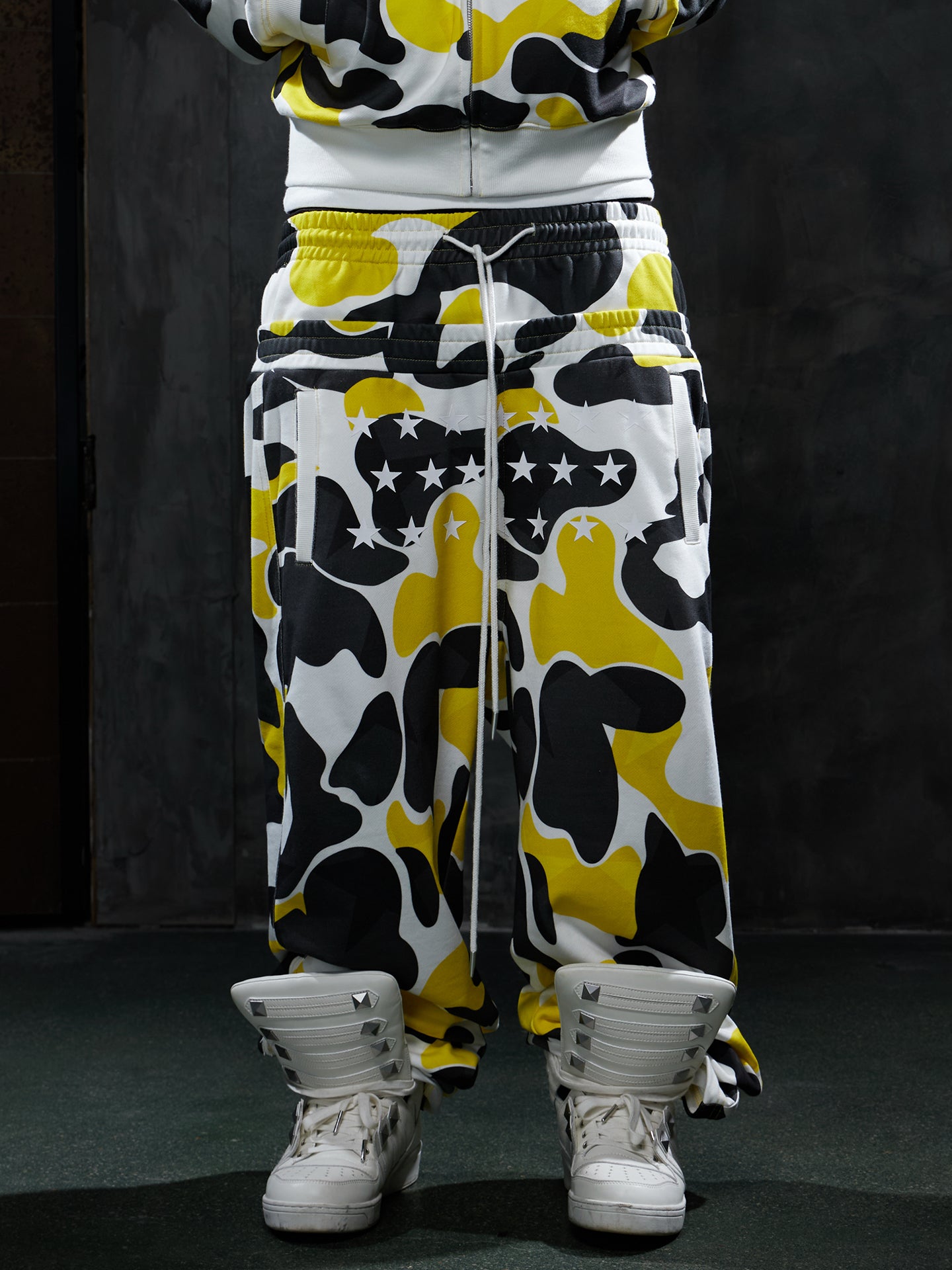 Star Camo Double-Waist Baggy Sweatpants
