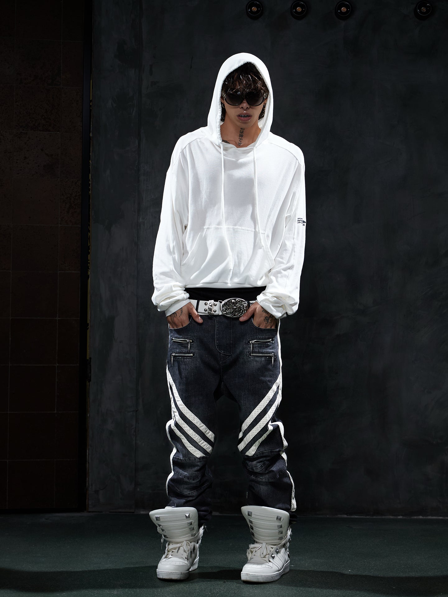 Vintage Washed Zip-Pocket Striped Biker Jeans