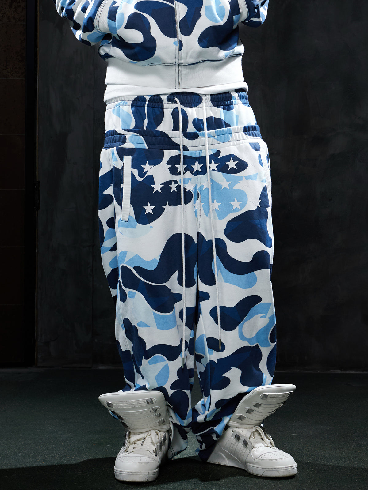 Star Camo Face Mask Zip-Up Hoodie&Double-Waist Baggy Sweatpants