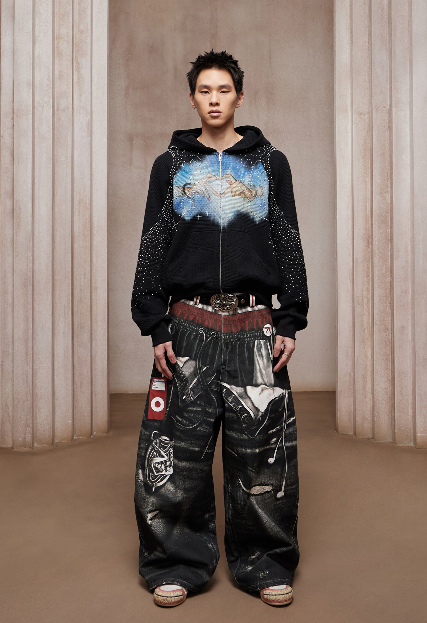 Dreamcore Rhinestone Heart Hands Waffle Zip-Up Hoodie Jacket