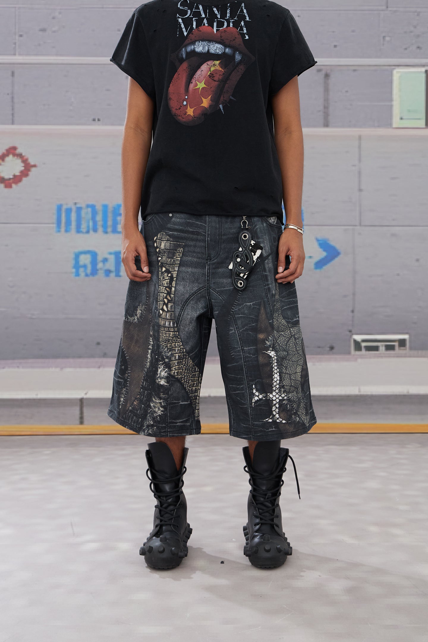 Leather Cross Splicing Printed 3/4 Jeans