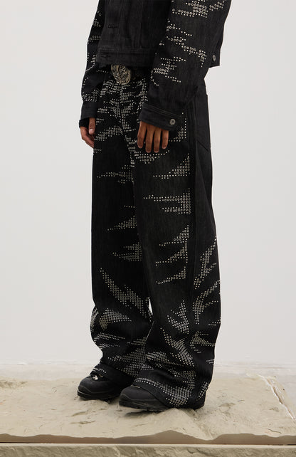 Tiger-Whisker Heat-Pressed Studded Curved Blade Raw Denim