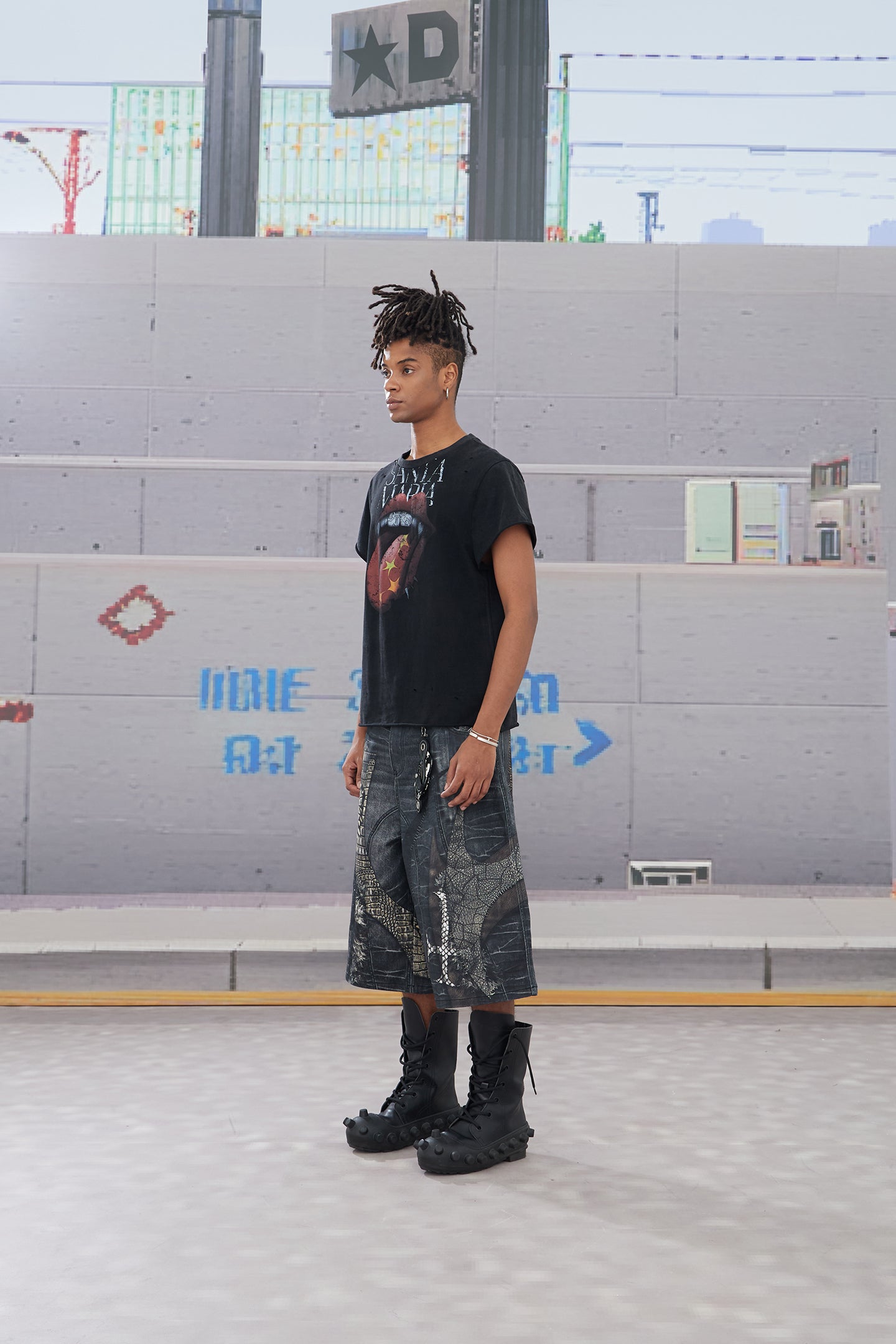 Leather Cross Splicing Printed 3/4 Jeans