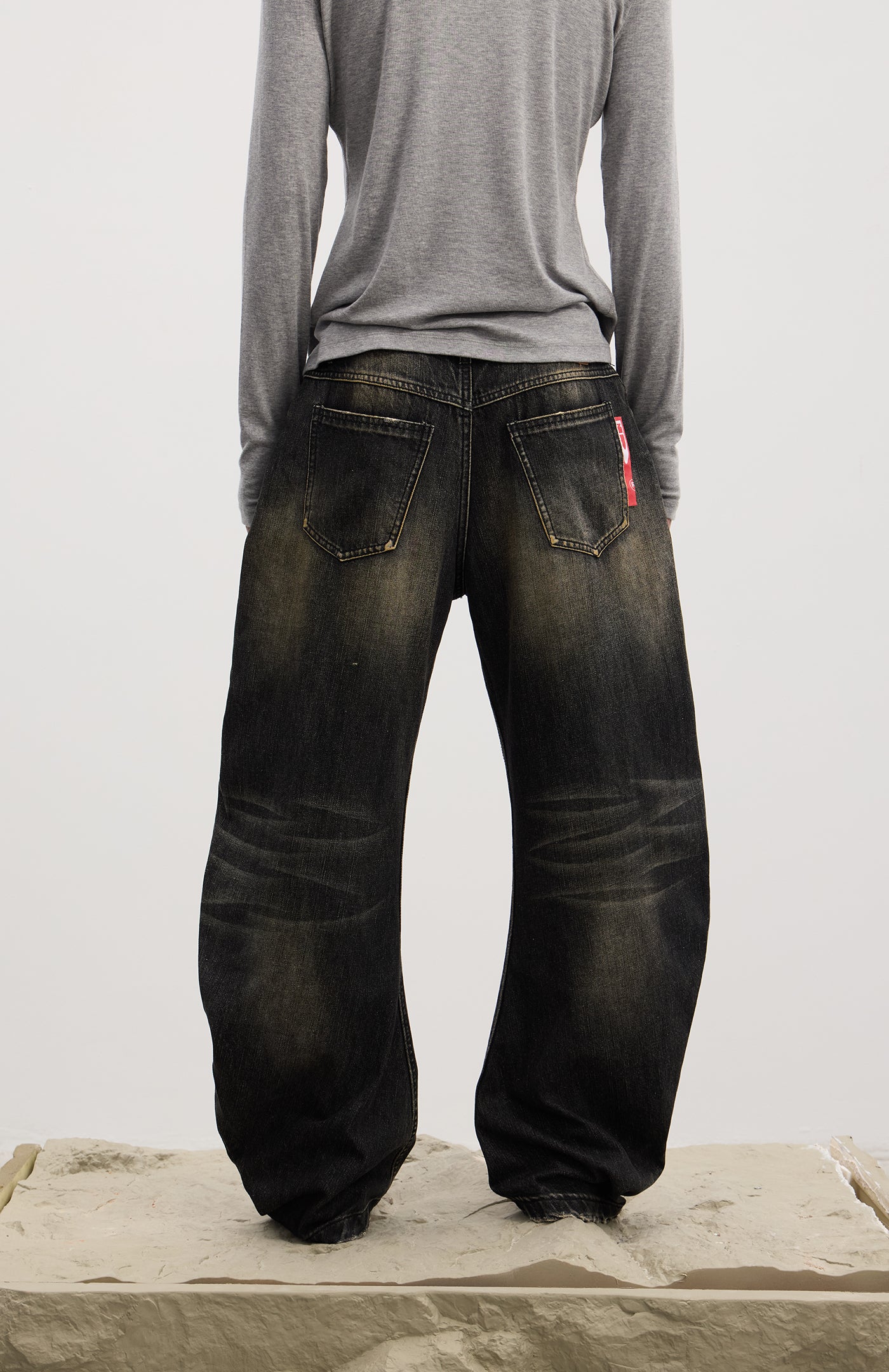 Curved Button Fly Loose Fit Washed Denim