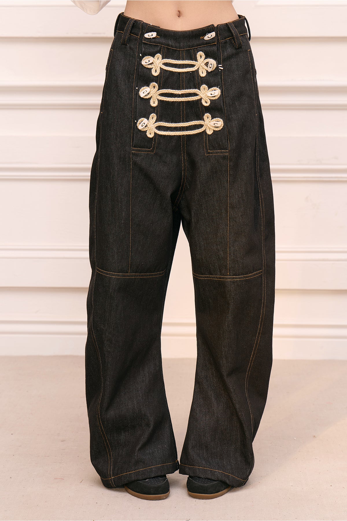 Vintage Court Knot Raw Denim