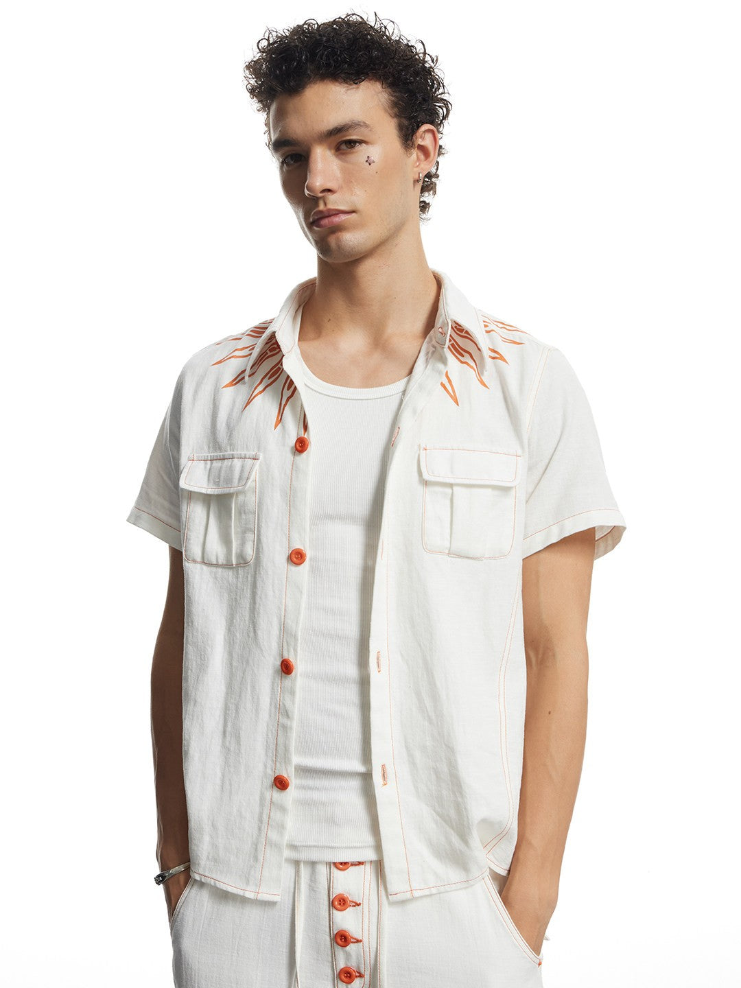 White Linen Infrared Bullet Collar Embroidered Short Sleeve Shirt
