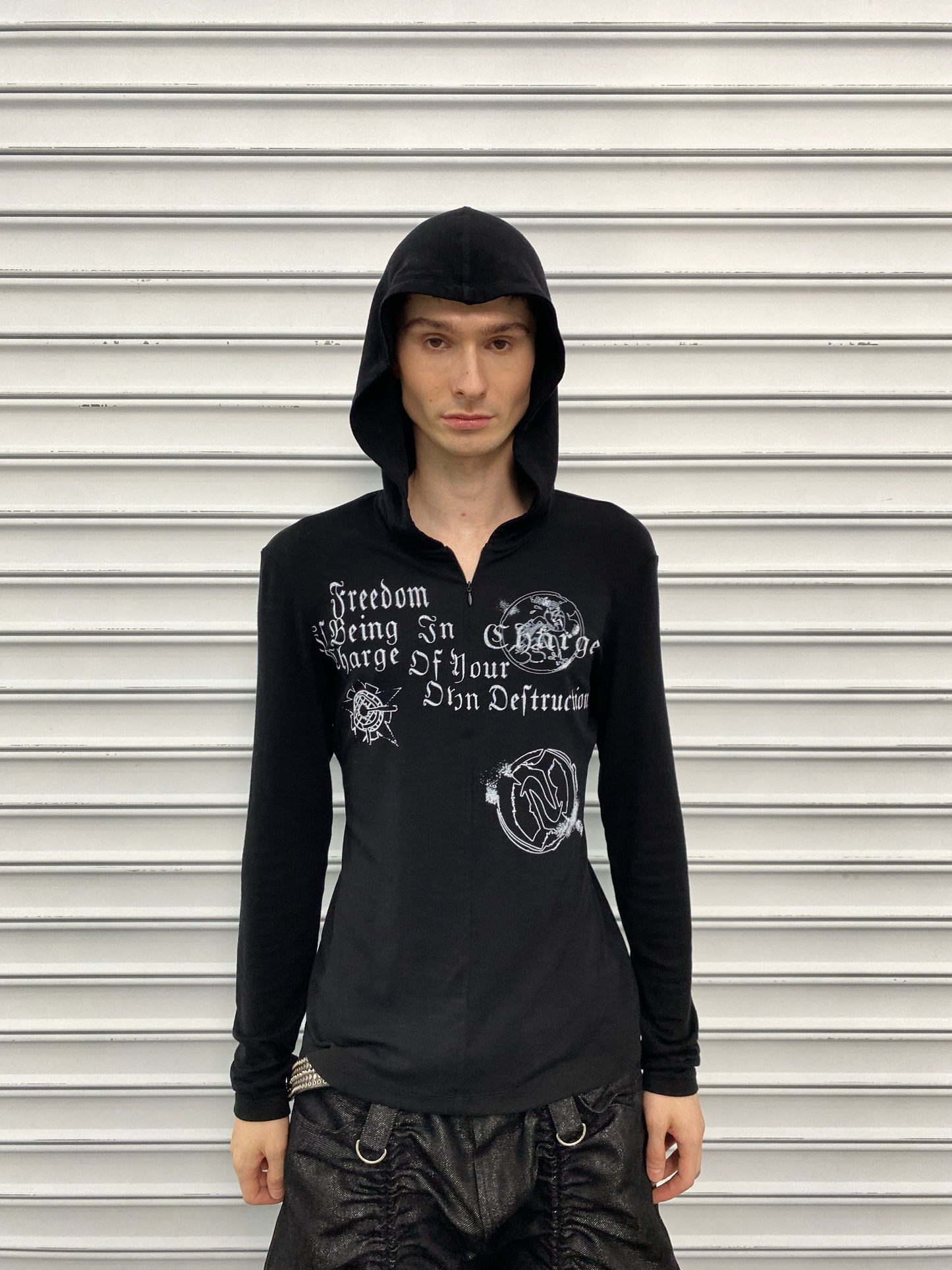 Gothic Lettering Half-Zip Hooded Long Sleeve