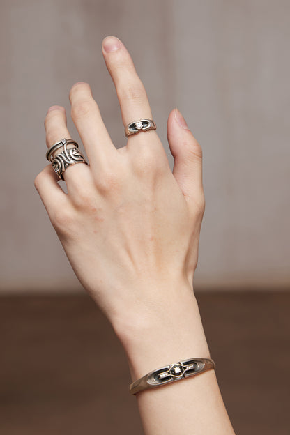 Honeysuckle DND Carved Dual-Layer Ring