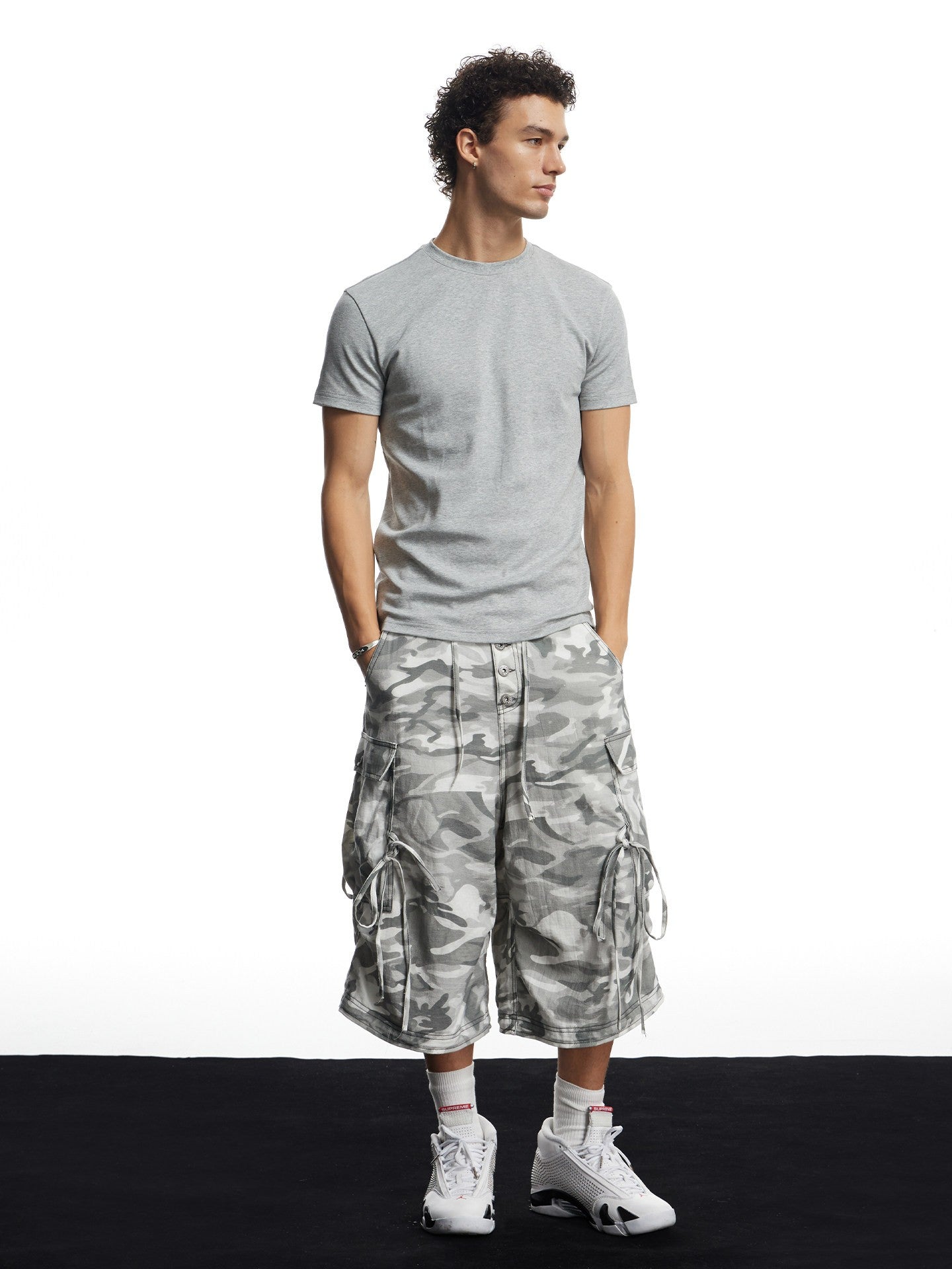 Bullet Logo Fitted Base T-Shirt