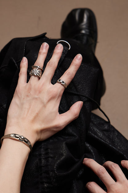 Diamond-Accent Honeysuckle Horseshoe Bangle Bracelet (s925)