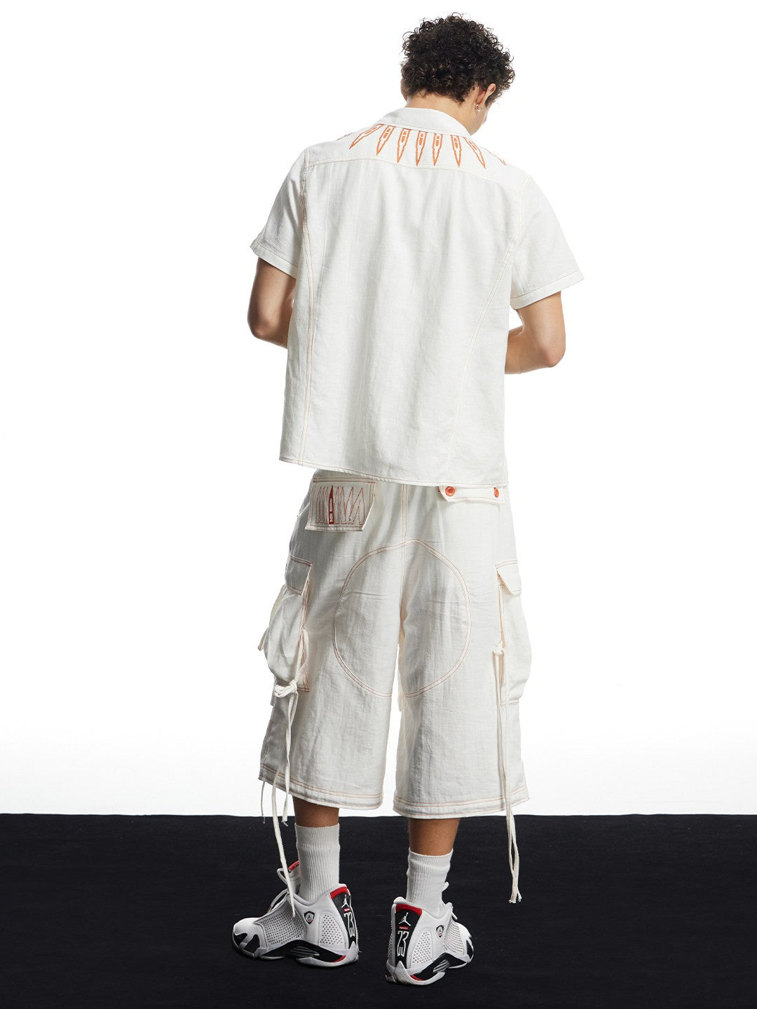 White Linen Infrared Bullet Collar Embroidered Short Sleeve Shirt