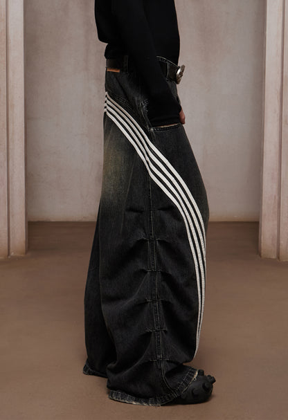 DND4-Stripe Pleated Washed Denim Ultra Wide-Leg Jeans