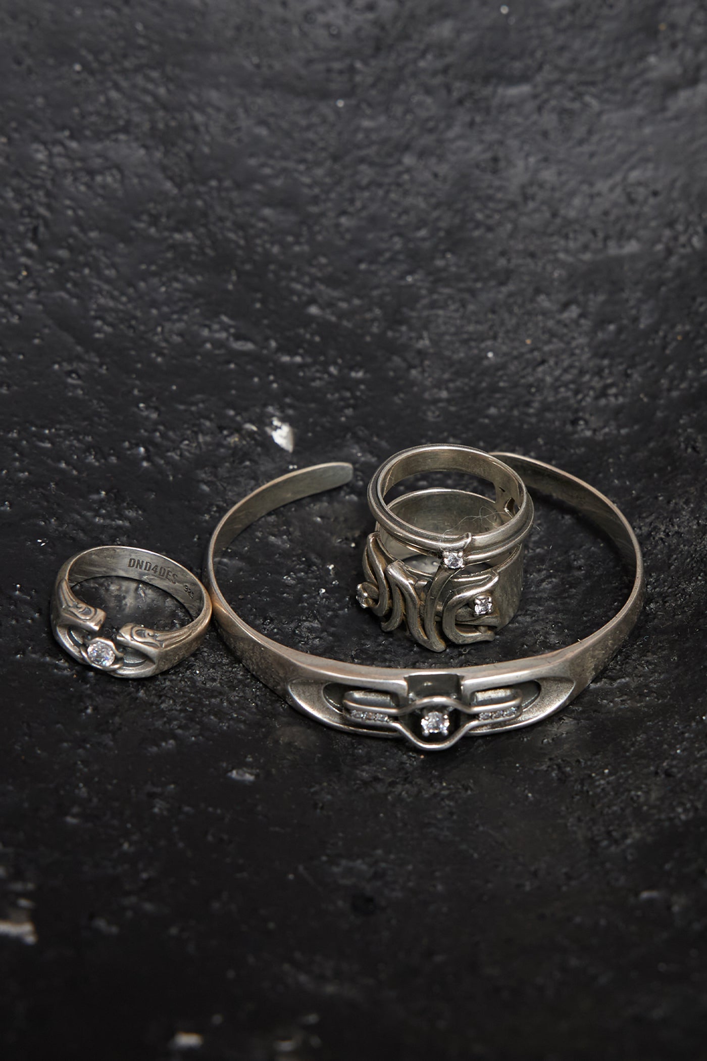 Honeysuckle DND Carved Dual-Layer Ring