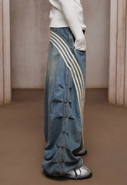 DND4-Stripe Pleated Washed Denim Ultra Wide-Leg Jeans