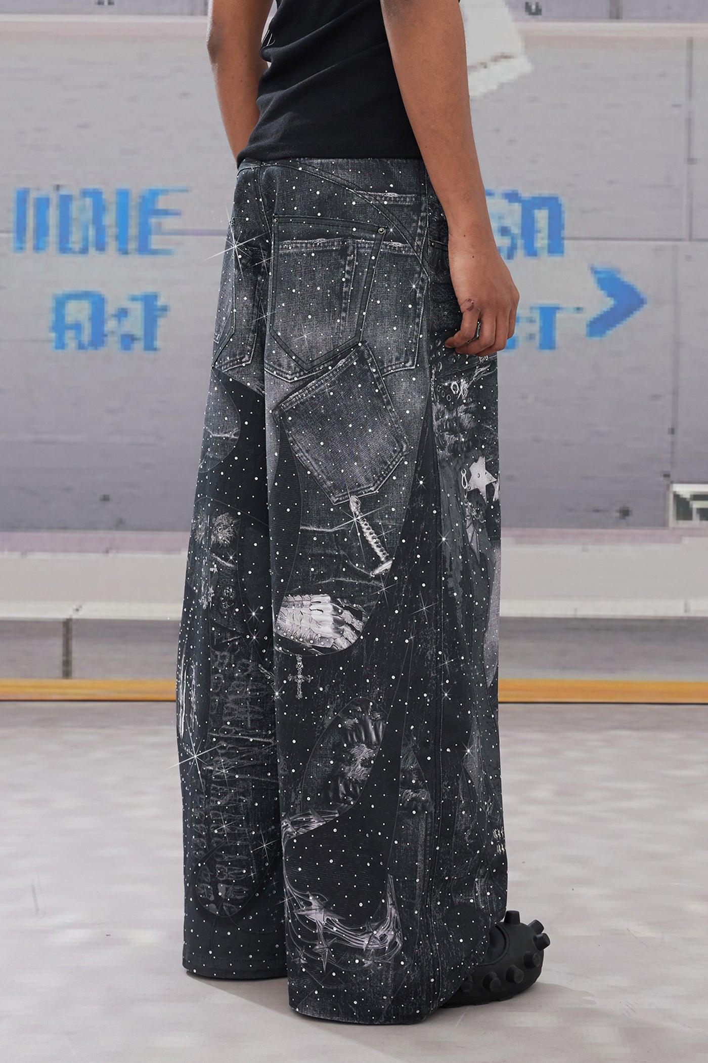 Rhinestone-Studded Armour Print Baggy Pants