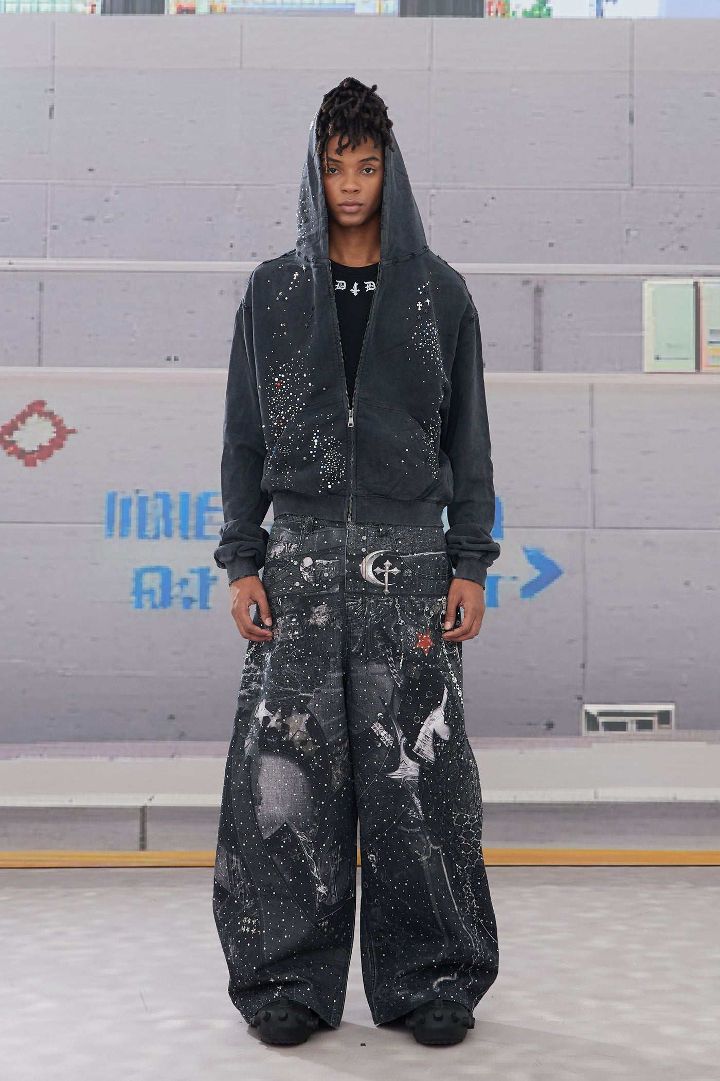 Rhinestone-Studded Armour Print Baggy Pants