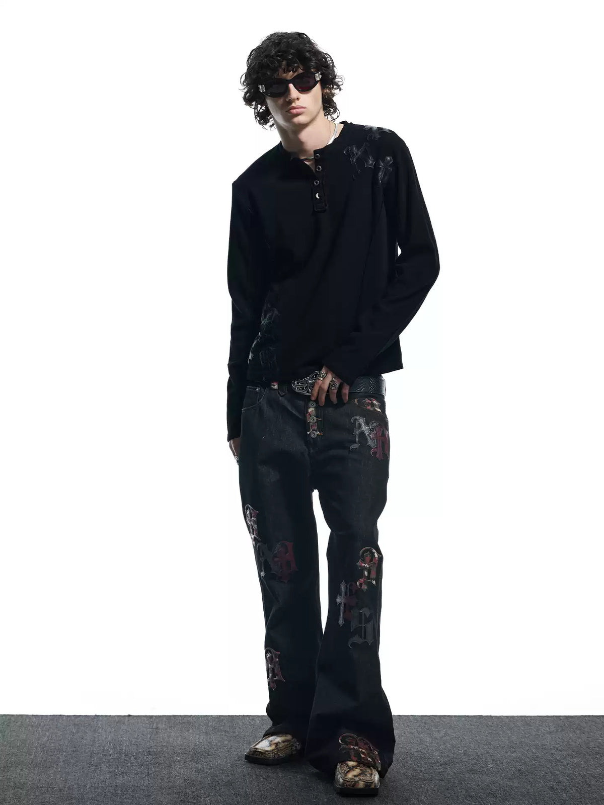 Henley Neck Applique Long Sleeve