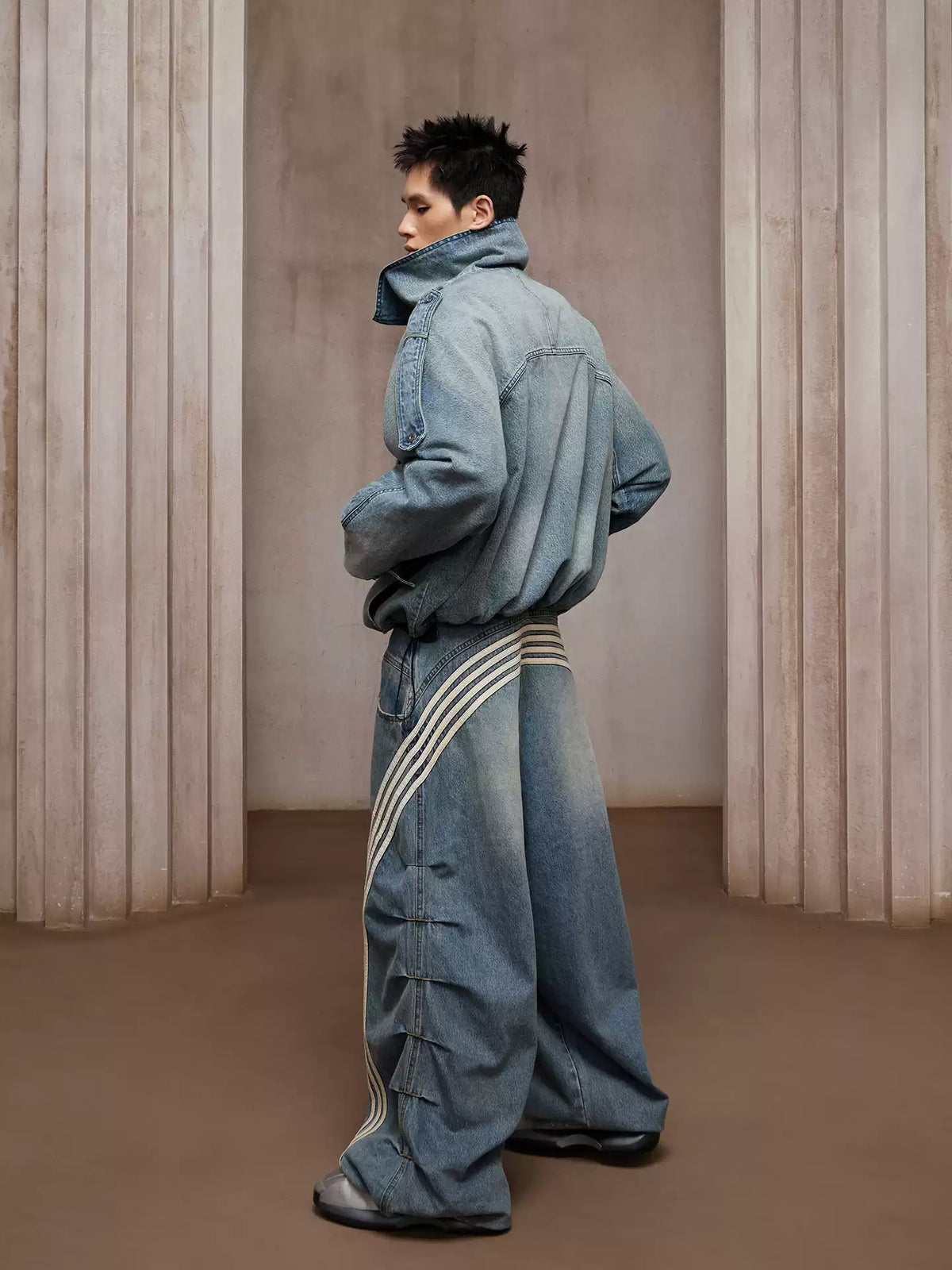 Washed Stand-Collar Double-Breasted Cropped Denim Trench Jacket