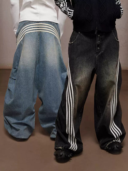 DND4-Stripe Pleated Washed Denim Ultra Wide-Leg Jeans