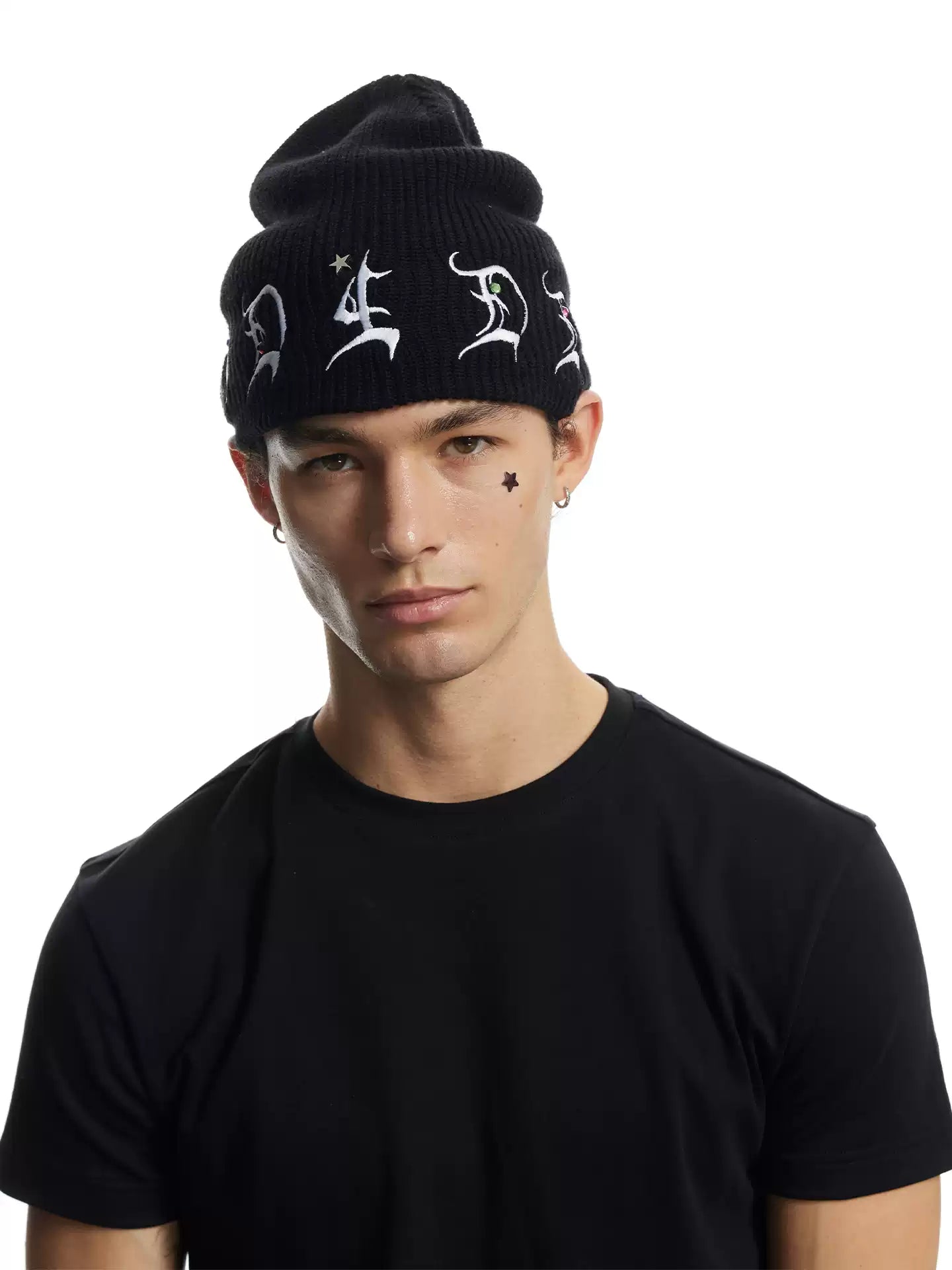 Star collision nail Gothic logo cold hat