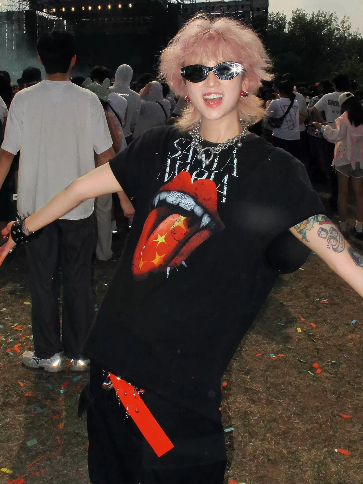 Punk Grailz Rolling Tongue Graphic Distressed Cut-Off Tee - image 3 of 3